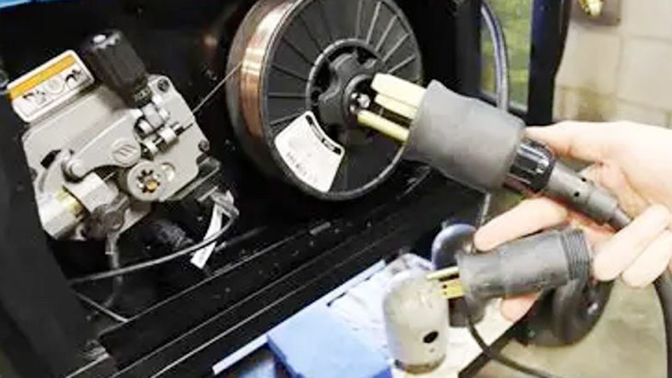 How-to-Setup-a-Welder-in-My-Garage.jpg
