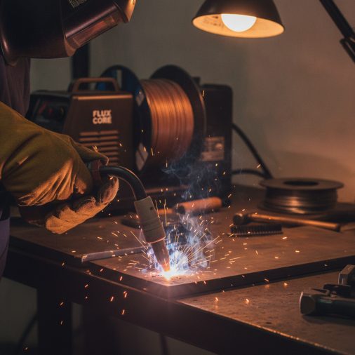 How to MIG Weld Without Gas: Flux Core Welding Explained 1 How to MIG Weld Without Gas: Flux Core Welding Explained